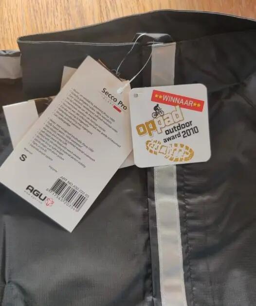 Tussen Particulieren - Pro Regenjack Black Small 2/4