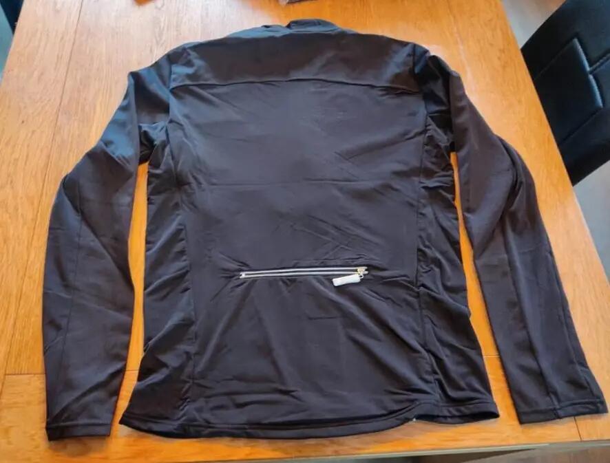 Tussen Particulieren - Fietstruitje met lange mouwen. Zwart, maat XXL 2/3