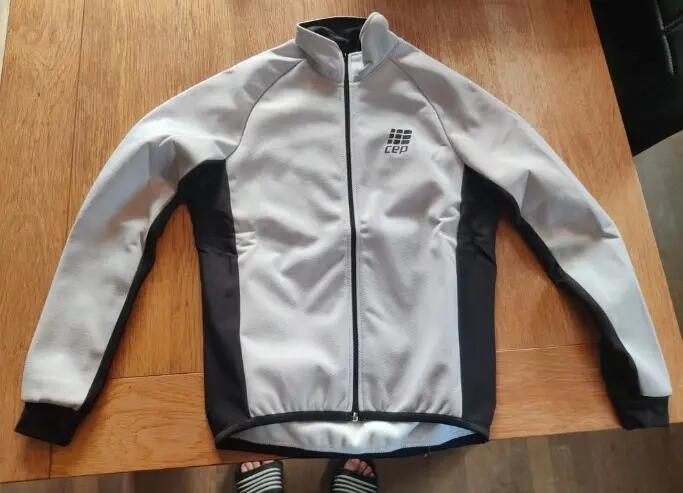 Entre Particuliers - Maillot de cyclisme à manches longues, size Small 2/4
