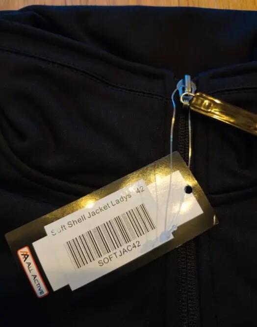 Entre Particuliers - Veste softshell à manches longues pour dame. Size 3/3
