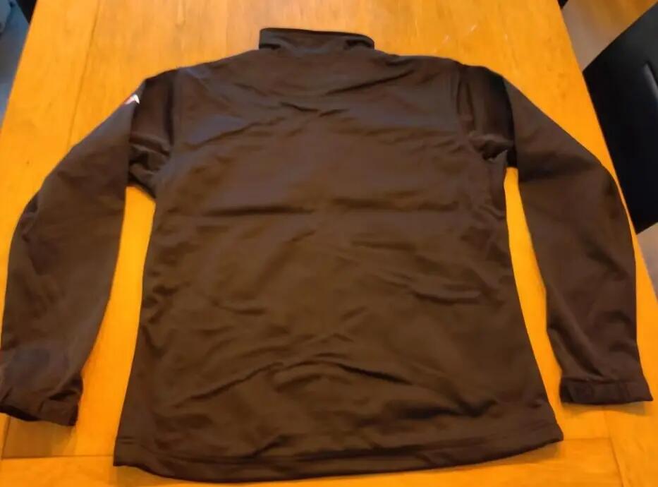 Entre Particuliers - Veste softshell à manches longues pour dame. Size 2/3