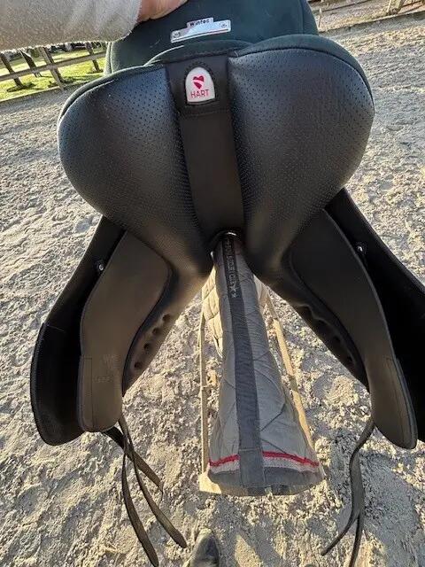 Entre Particuliers - Selle de dressage Wintec Isabelle Werth 17,5" 7/7