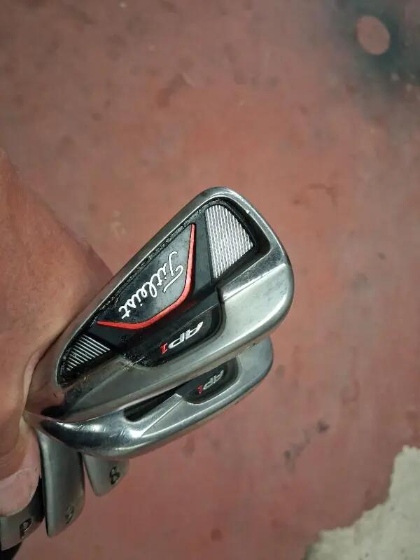 Tussen Particulieren - Golfclubs 4/4