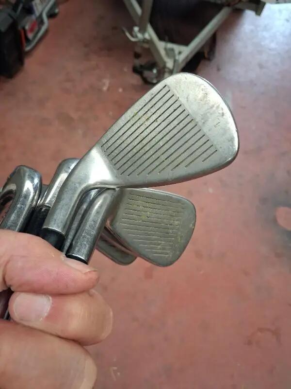 Tussen Particulieren - Golfclubs 2/4