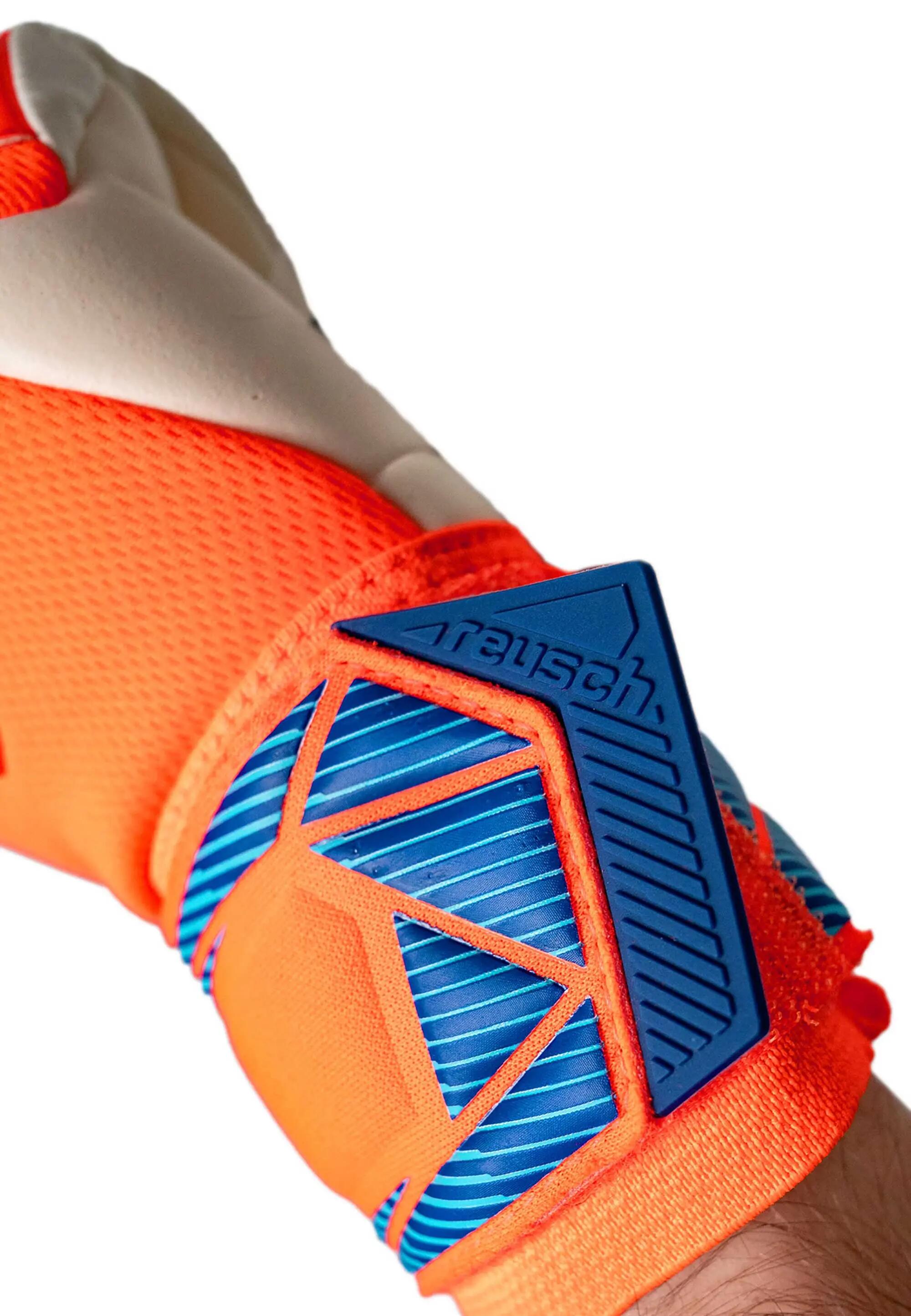 Guantes de portero Reusch Attrakt Gold X NC Coupe du Monde 2026 6/8