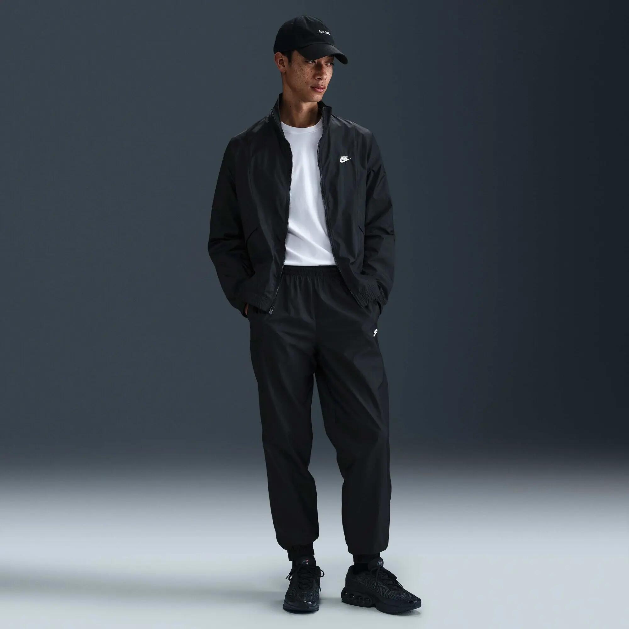 NIKE picture