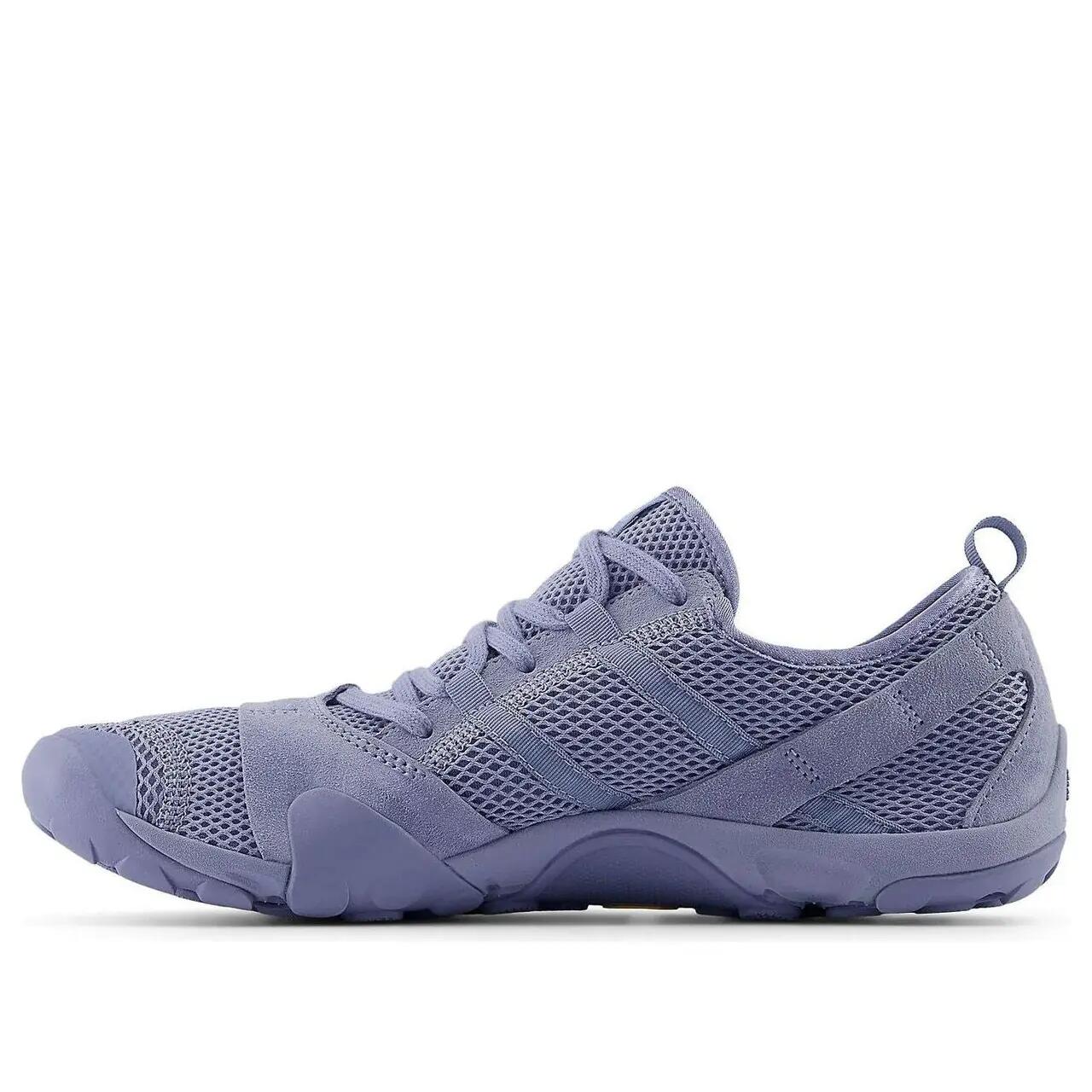 NEW BALANCE picture