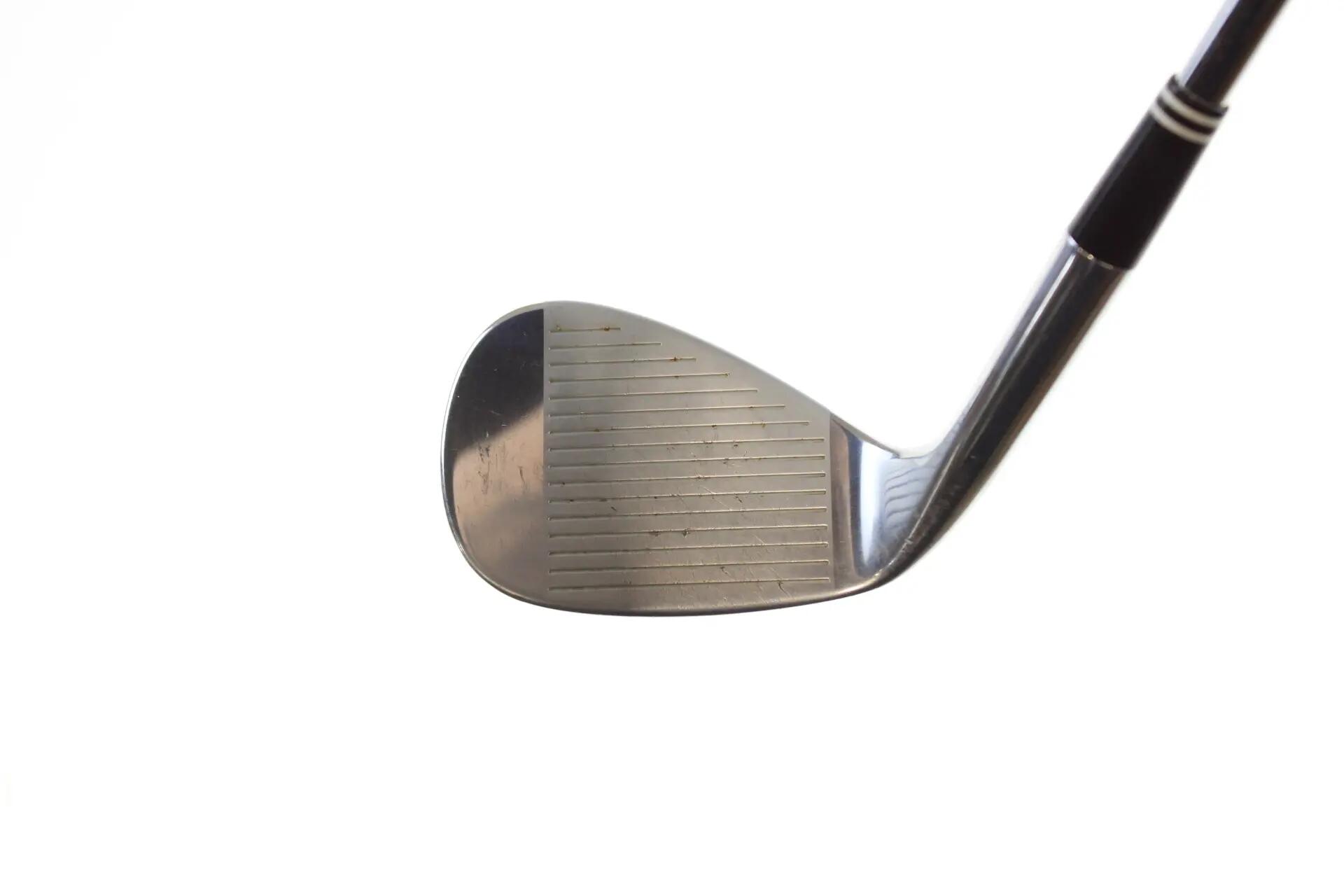 Seconde vie - Cleveland 588 Tour Action Chrome RH 53-deg Wedge - Sufficient 3/5