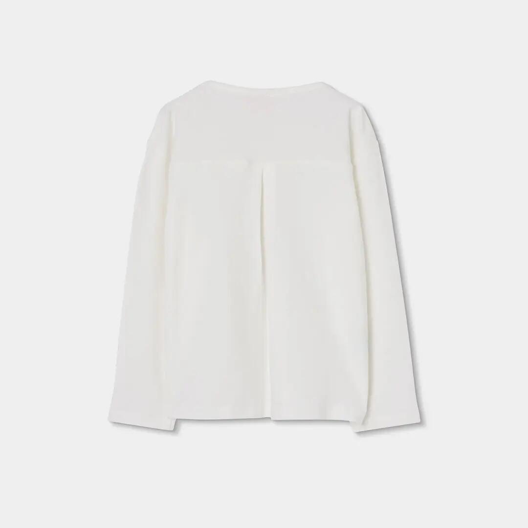 Camiseta punto niña blanca con tachuelas 2/4