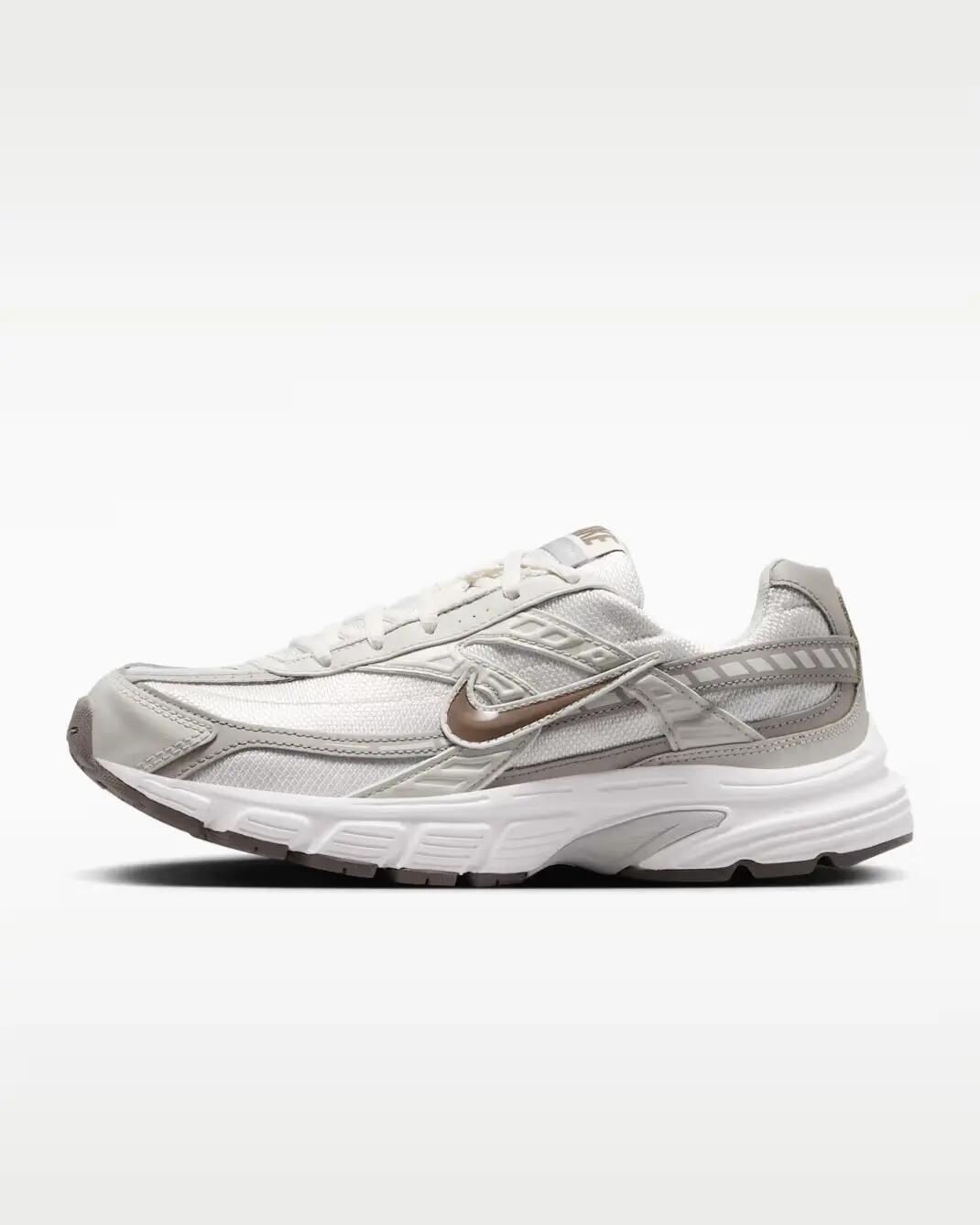 NIKE picture