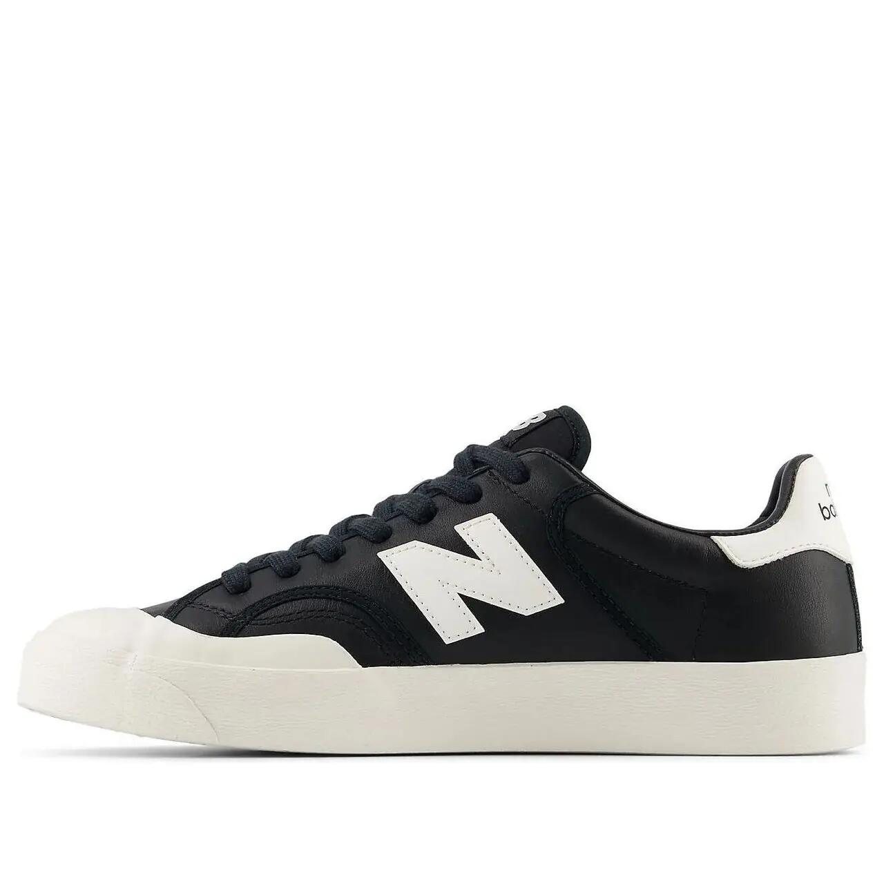 NEW BALANCE picture