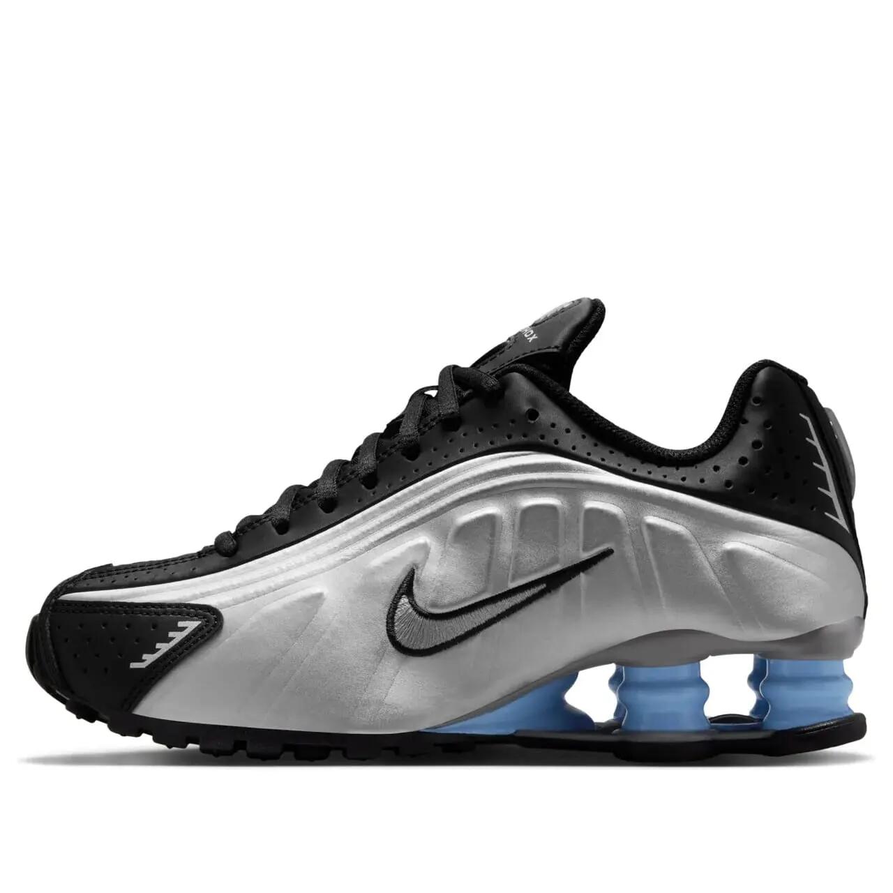 NIKE picture