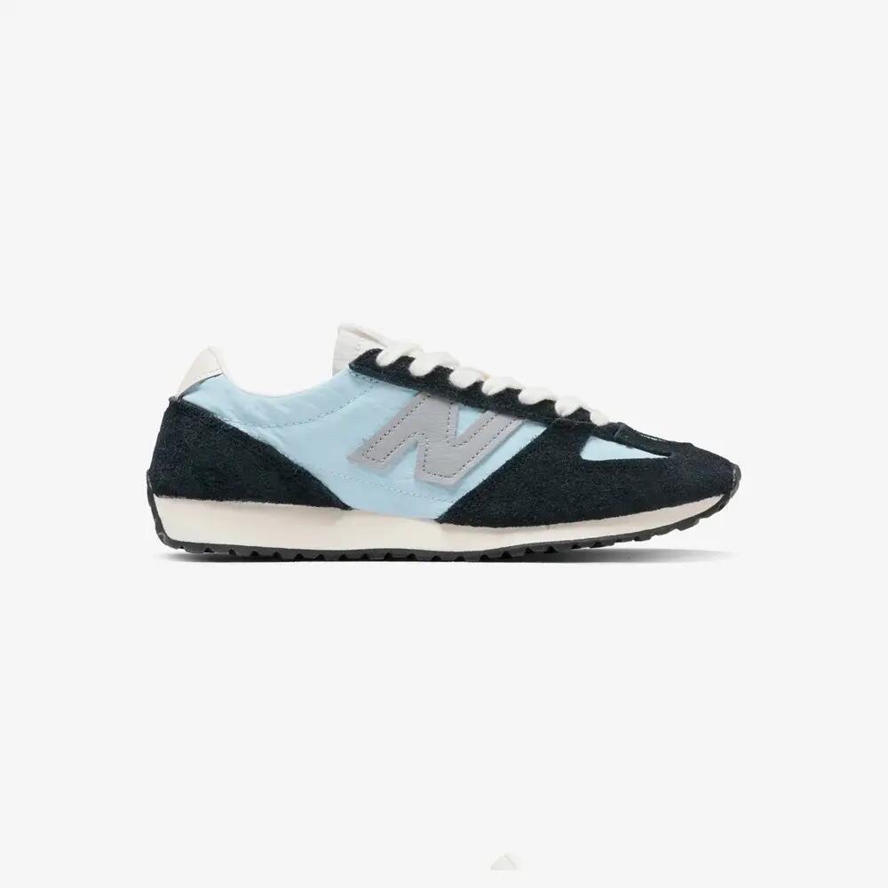 NEW BALANCE picture