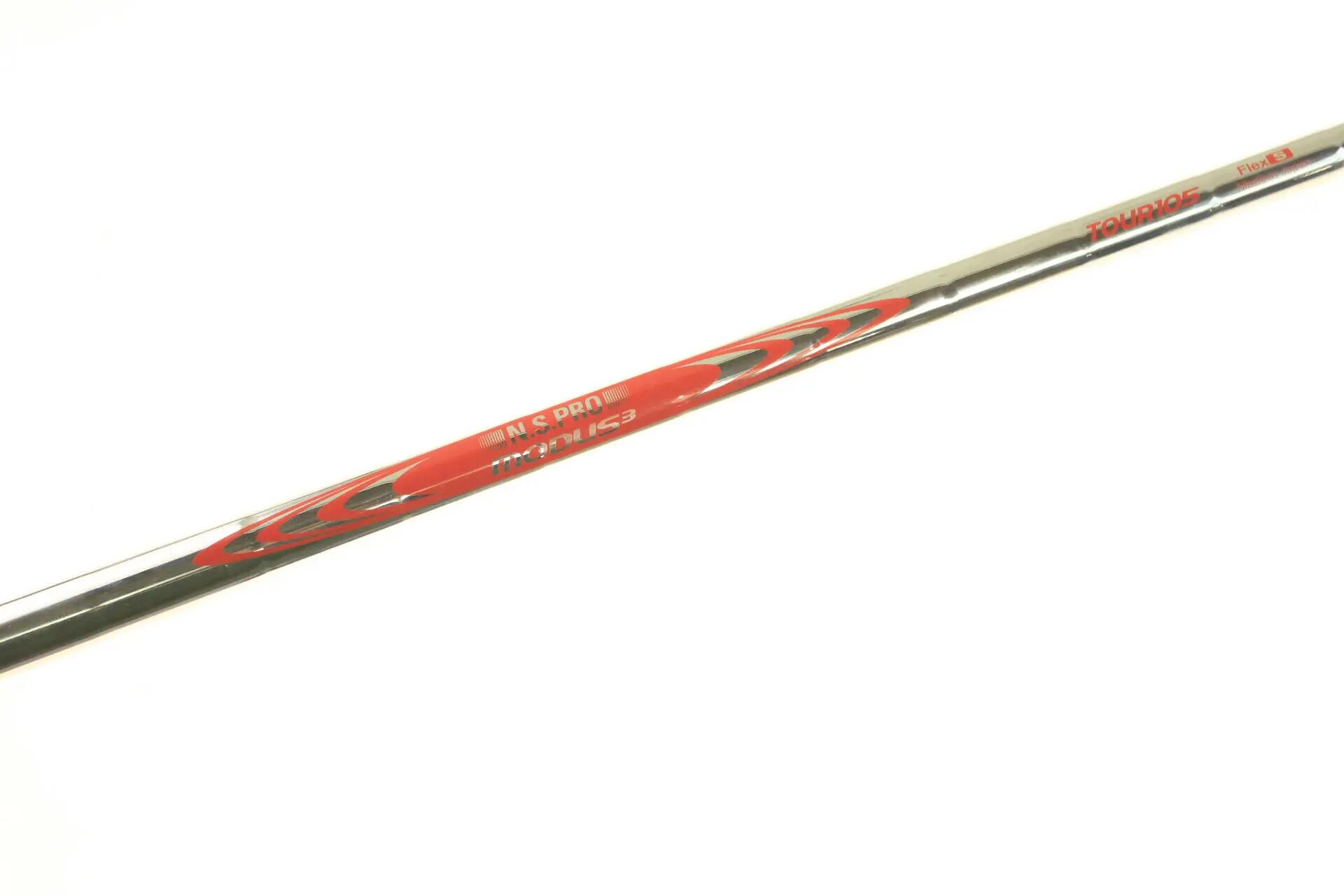 Seconde vie - Wilson Staff FG Tour V4 Utility RH 24-deg Hybrid - Good 4/5
