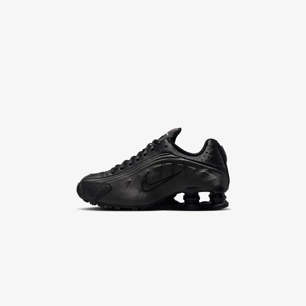 NIKE picture