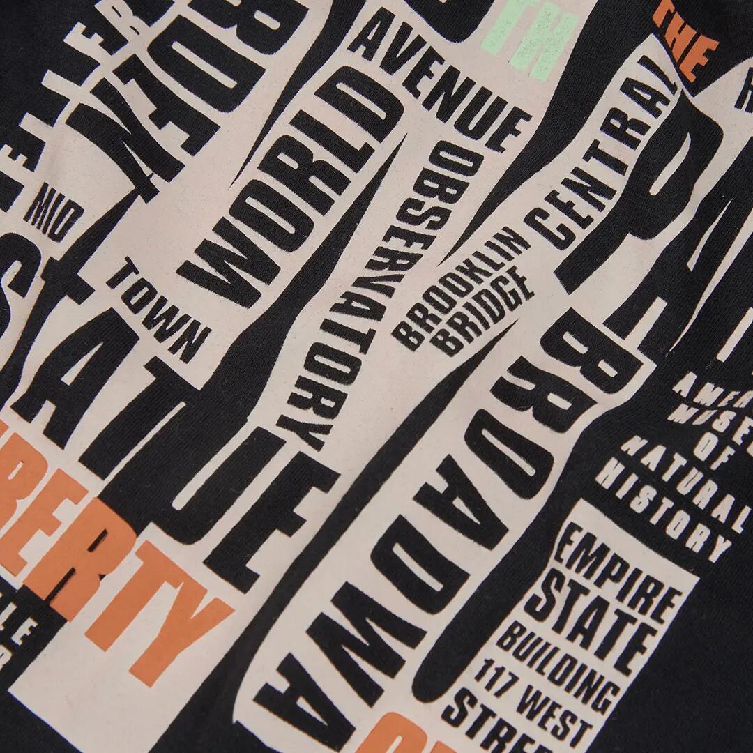 Camiseta punto niño negra con capucha estampada NY 3/4
