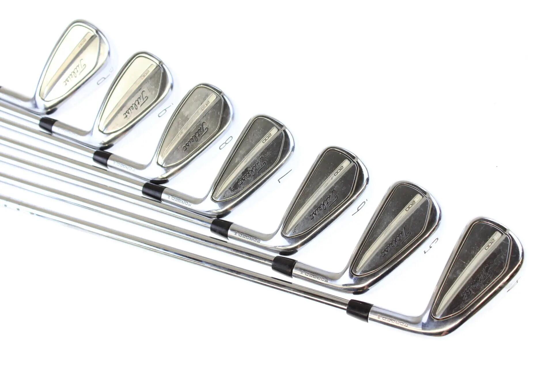 Seconde vie - Titleist T200 2023 RH 4-PW Iron Set - Sufficient 3/6