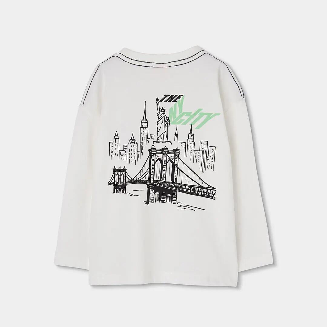 Camiseta punto niño blanca estampado Big Apple 2/4