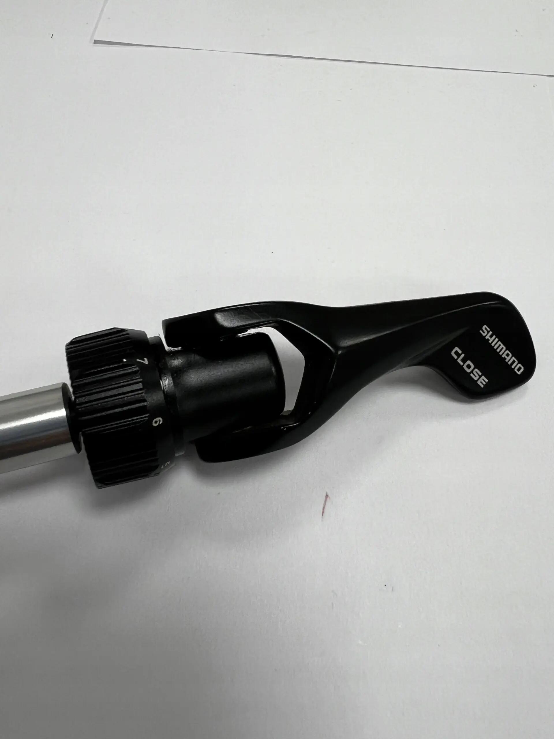 Mozzo posteriore Shimano E-Thru 2/4
