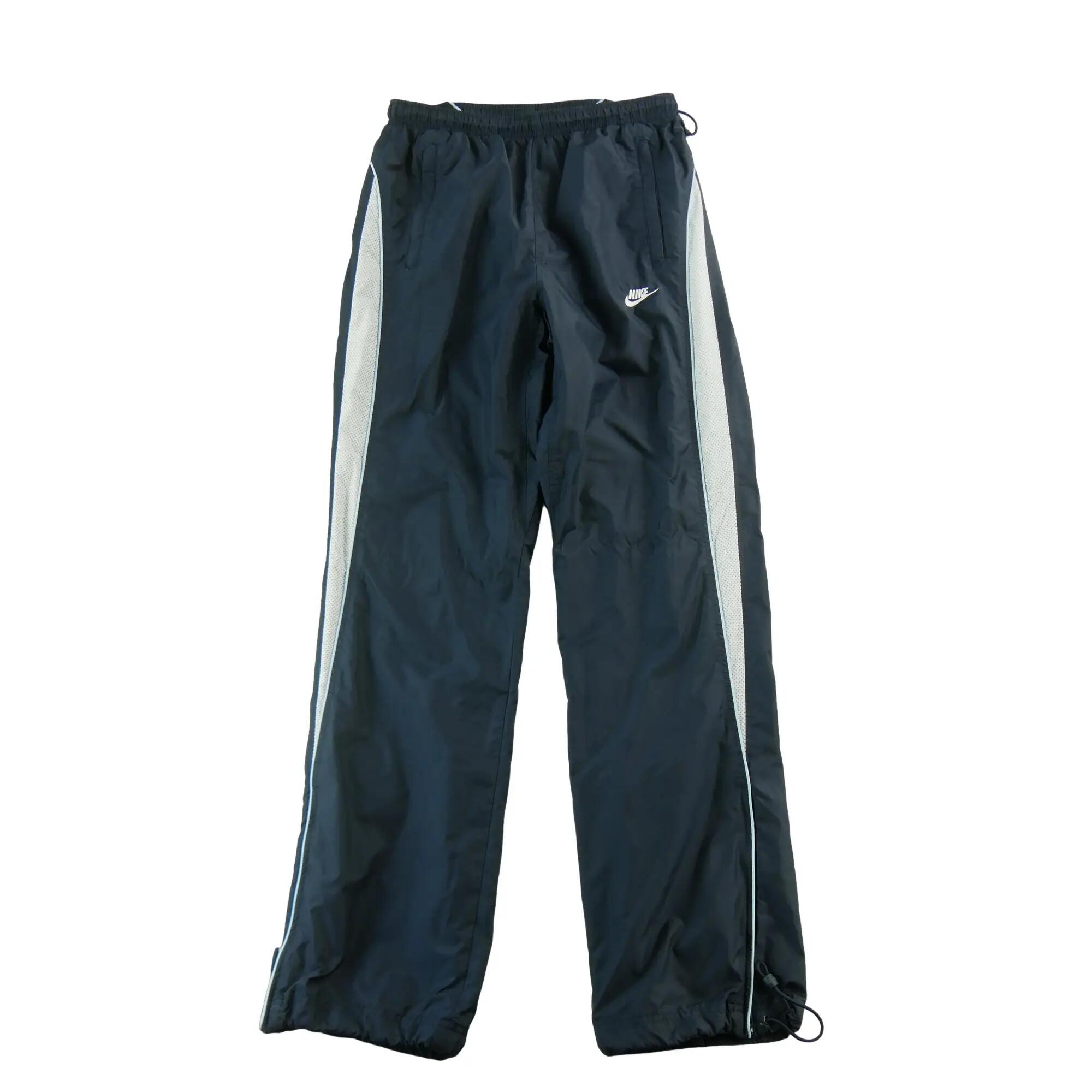 NIKE picture
