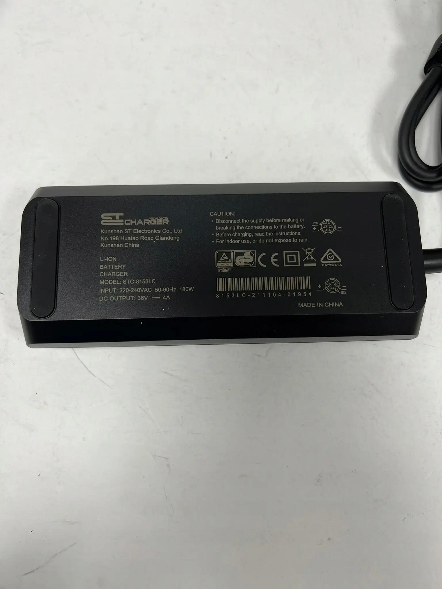 Cargador para bicicleta eléctrica Panasonic SIB2 STB FIT1 6/9