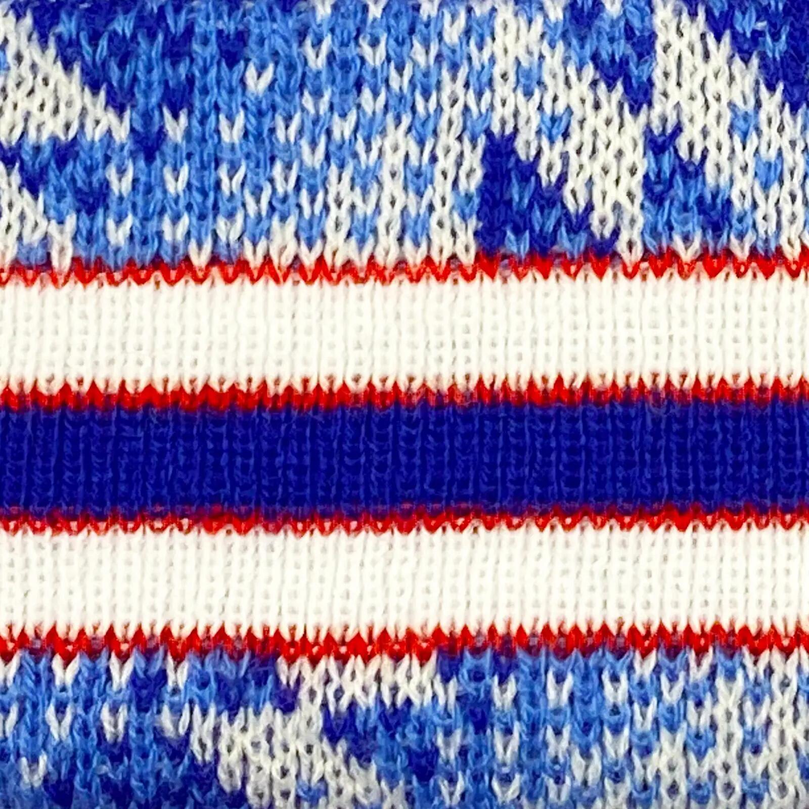 United 1990 Home Kit Beanie (Blue) 5/5