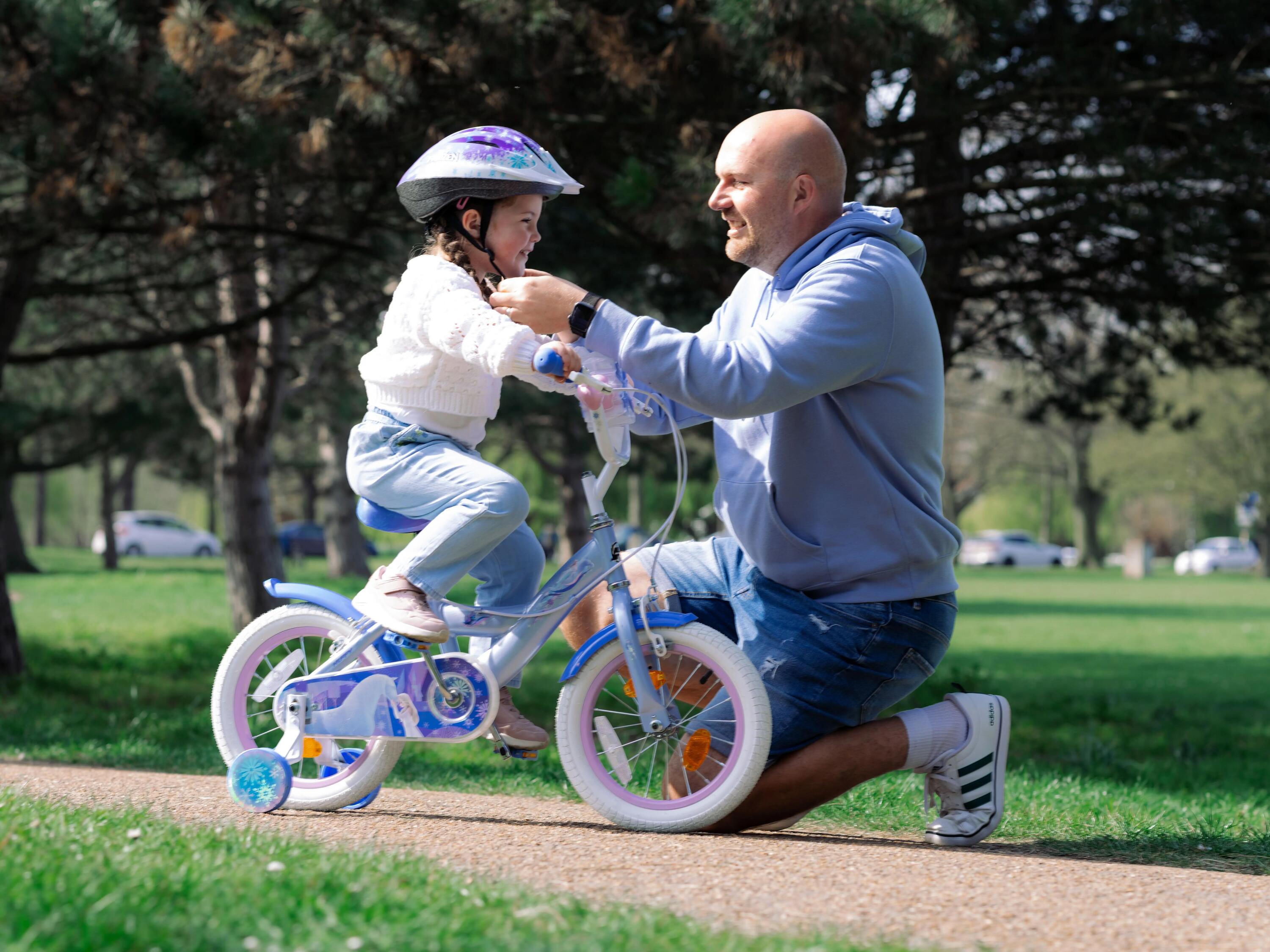 Capacete de bicicleta infantil ajustável Frozen 6/9