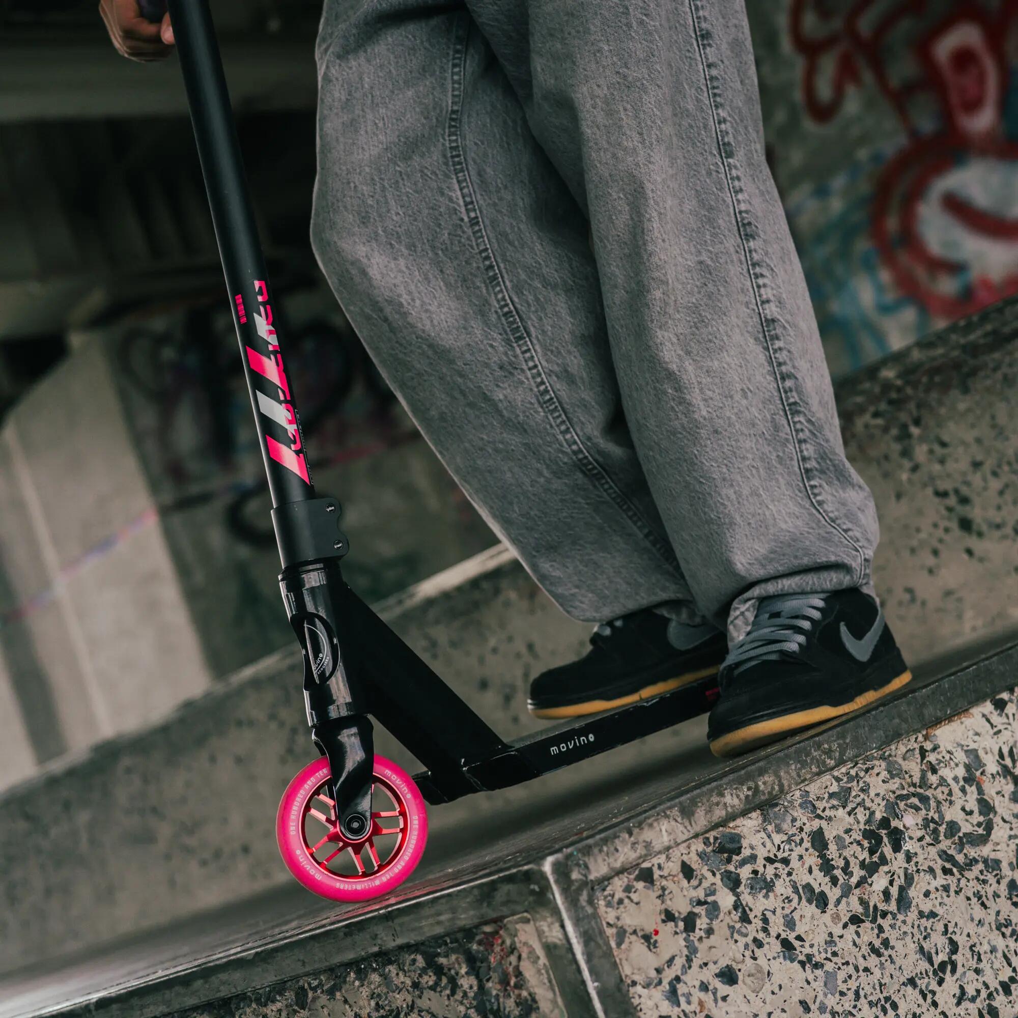 Trottinette freestyle Movino Renegade 9/11