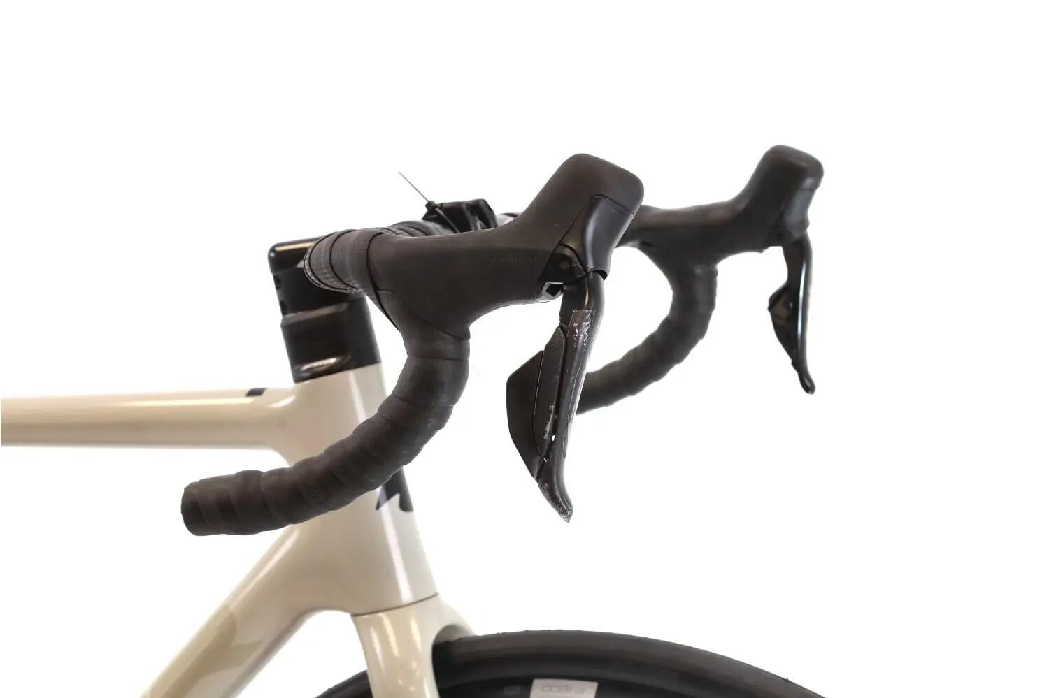Bici strada ricondizionata ·  Adrenaline 30 Di2 12V · Ottimo stato 6/8