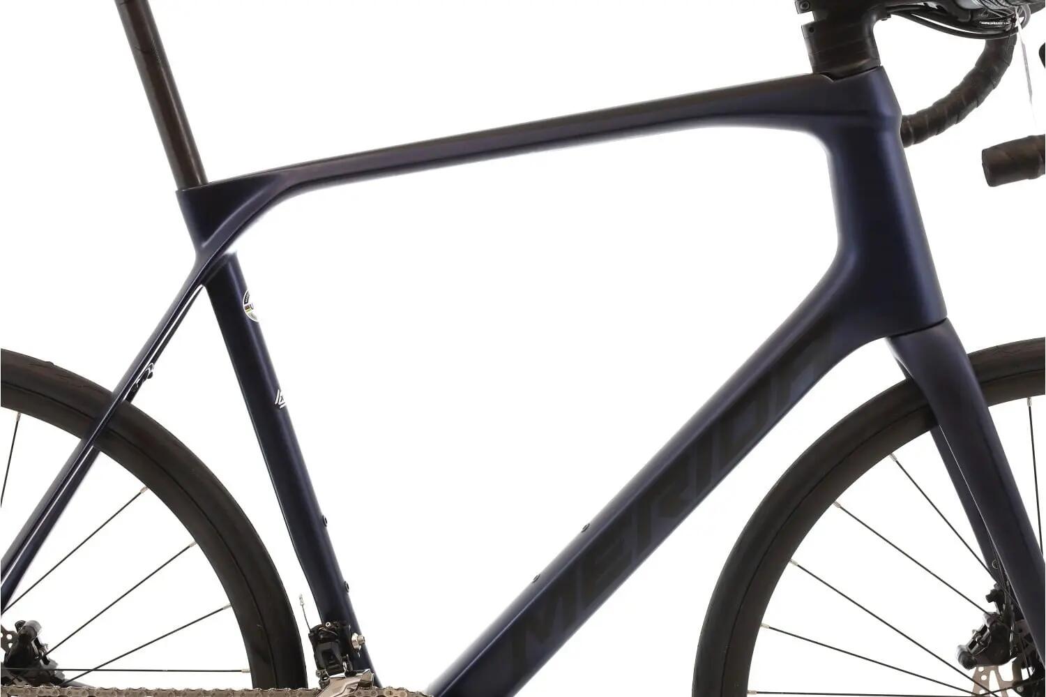 Bici strada ricondizionata ·  Scultura Endurance 4000 · Ottimo stato 2/8