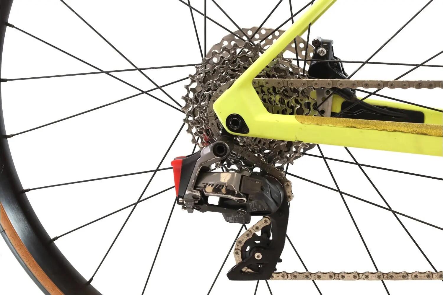 Tweedehands elektrische racefiets ·  RoadTimemachine AMP TWO AXS 12V 3/8