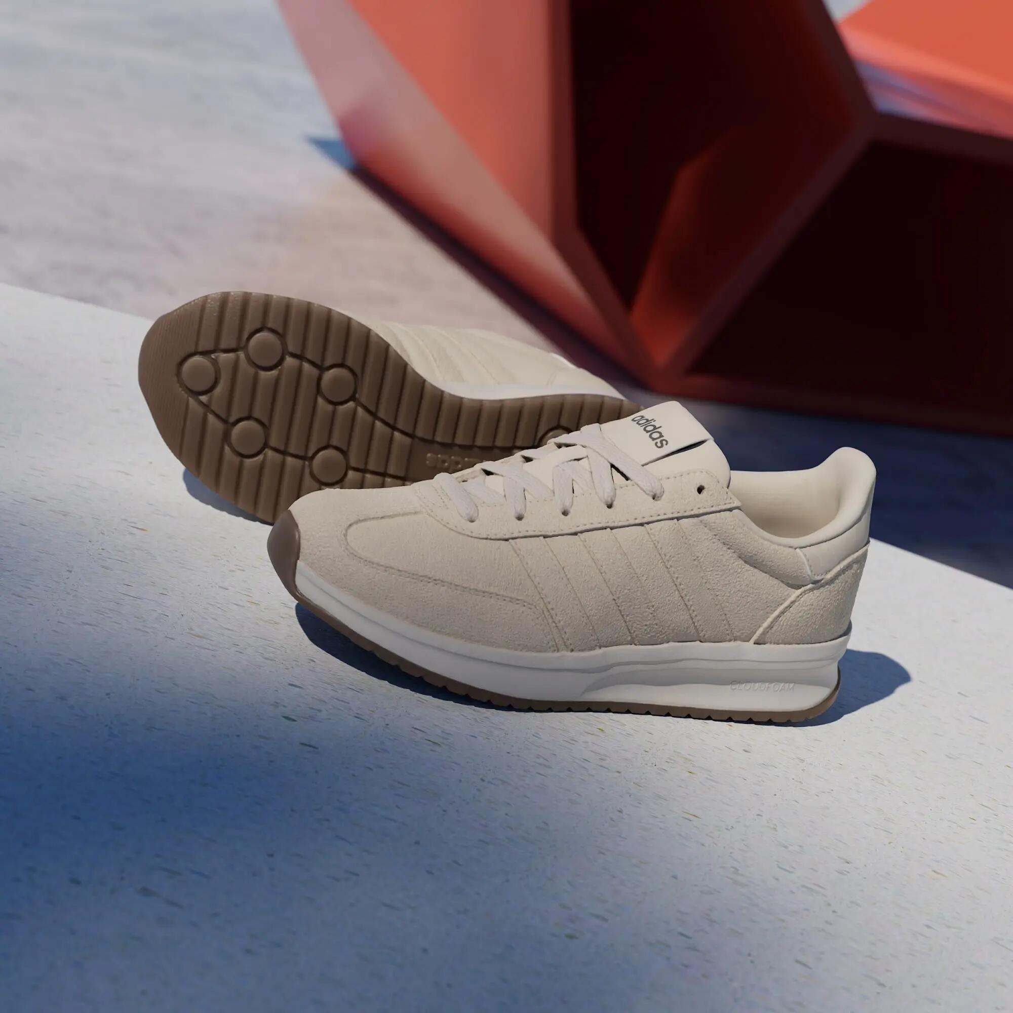 RUN 70S 2.0 SCHUH 3/15