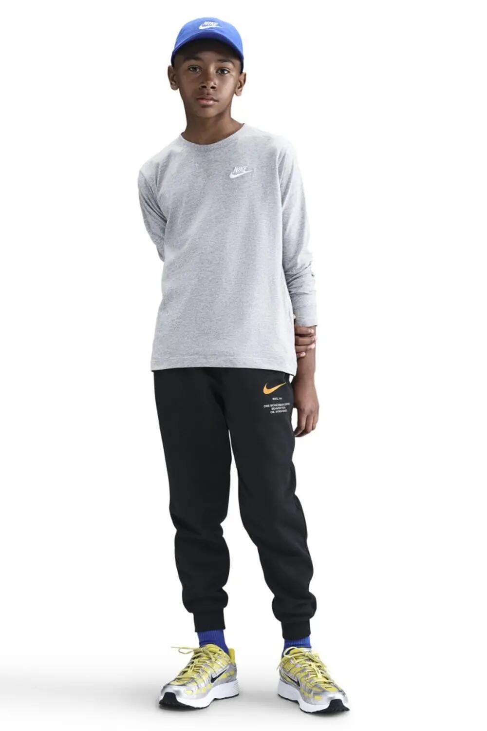 NIKE picture