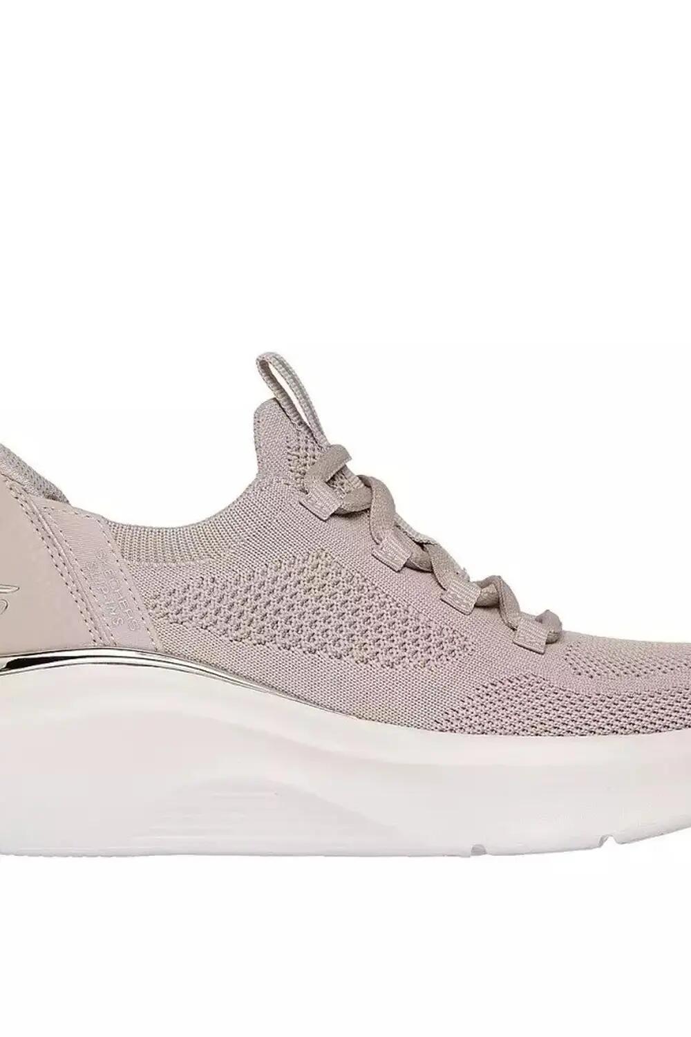 SKECHERS picture