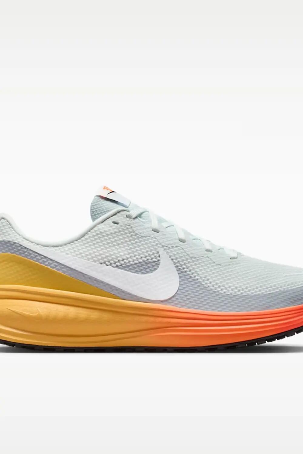NIKE picture
