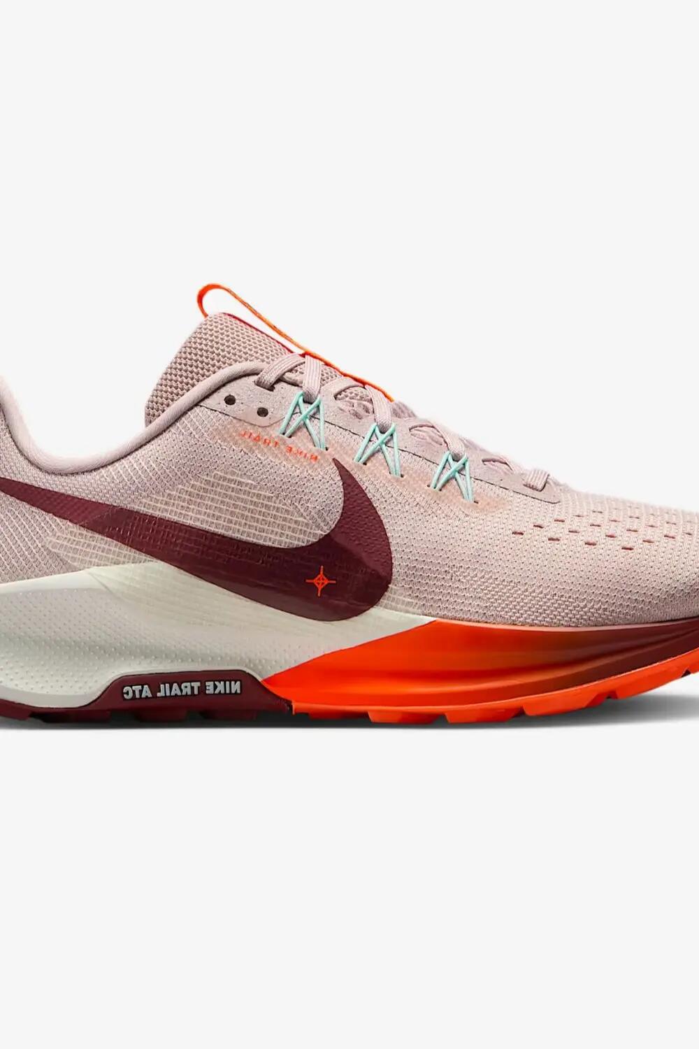 NIKE picture