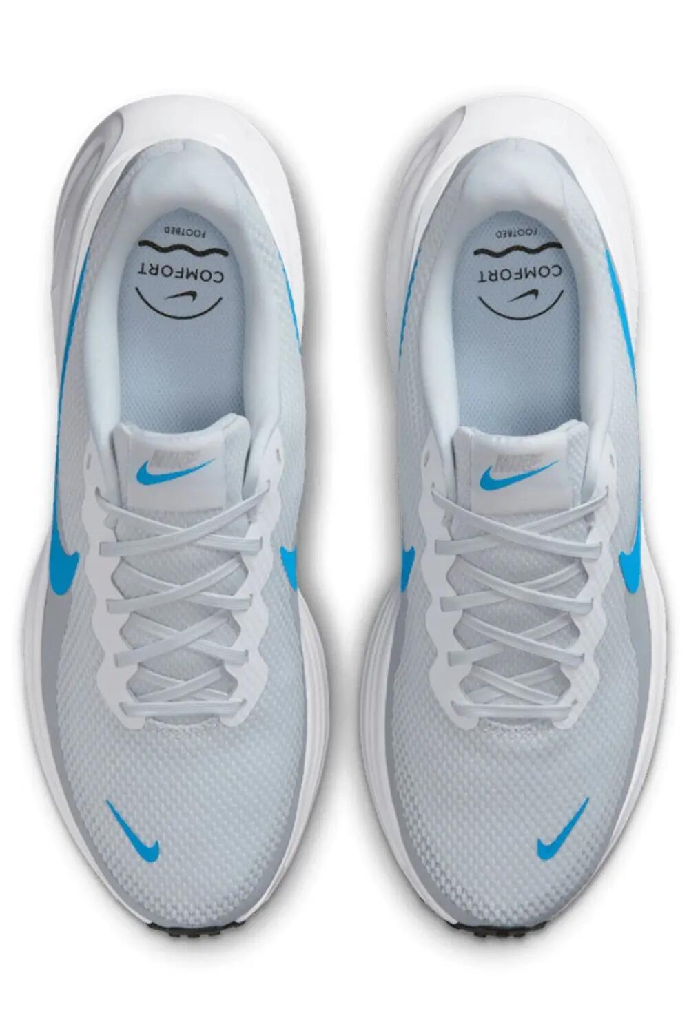 Nike Revolution 8 3/6