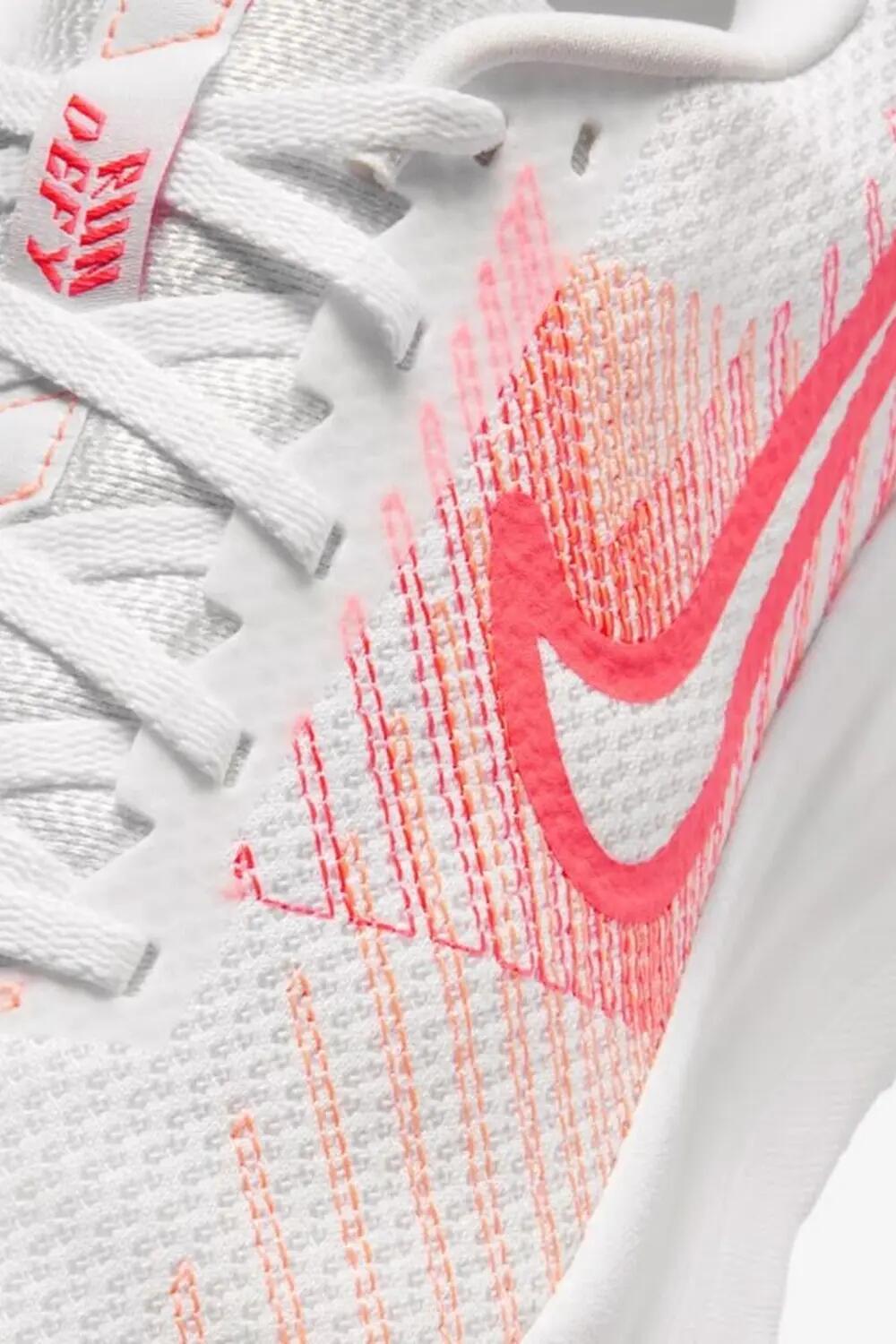 Nike Run Defy zapatillas de running para mujer 3/4