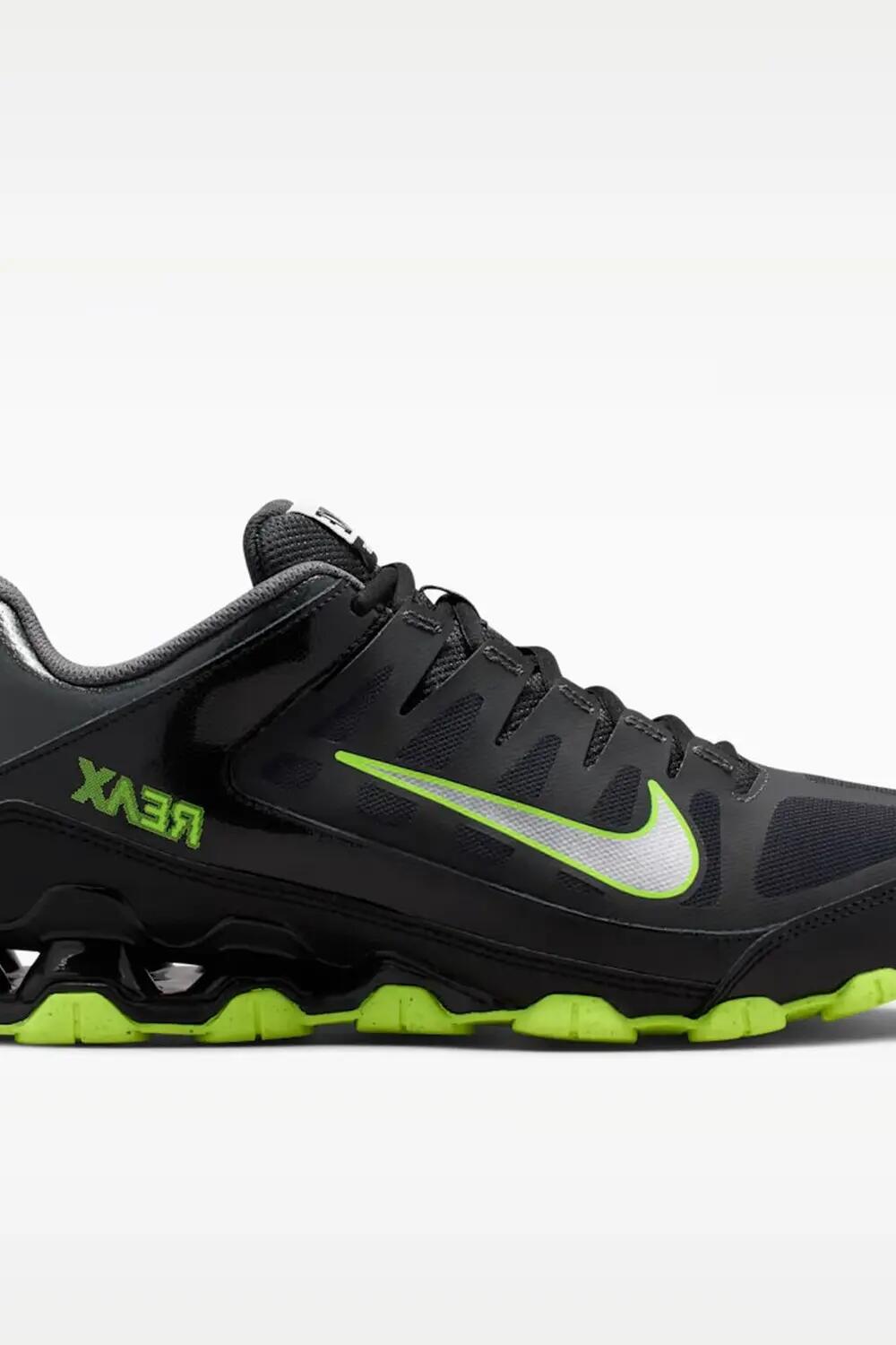 NIKE picture