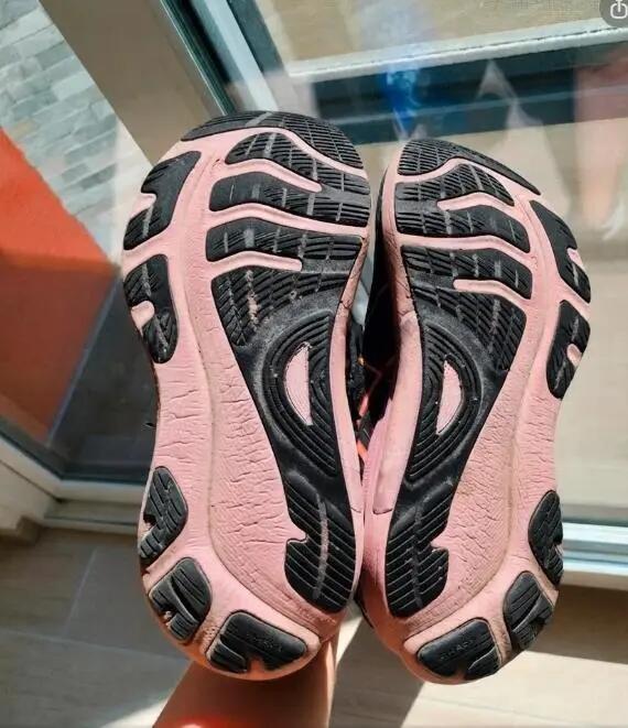 Tussen Particulieren - Asics Gel-Kayano 32 maat 42 3/4