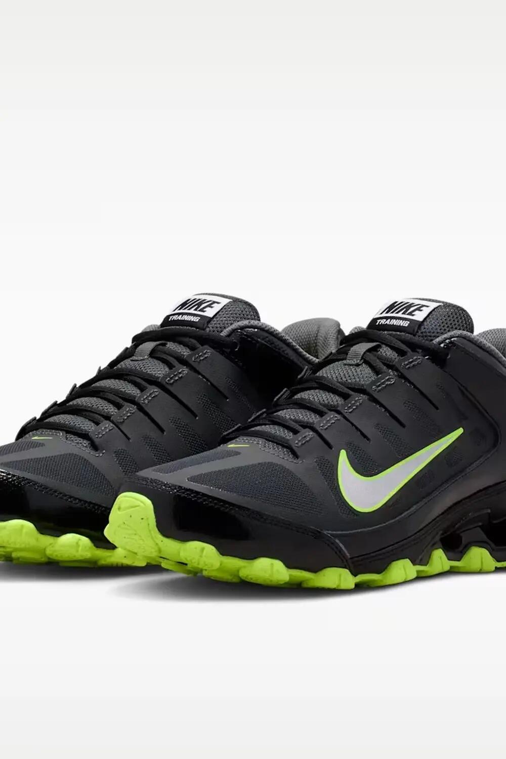 Nike Reax 8 Tr Mesh 2/4