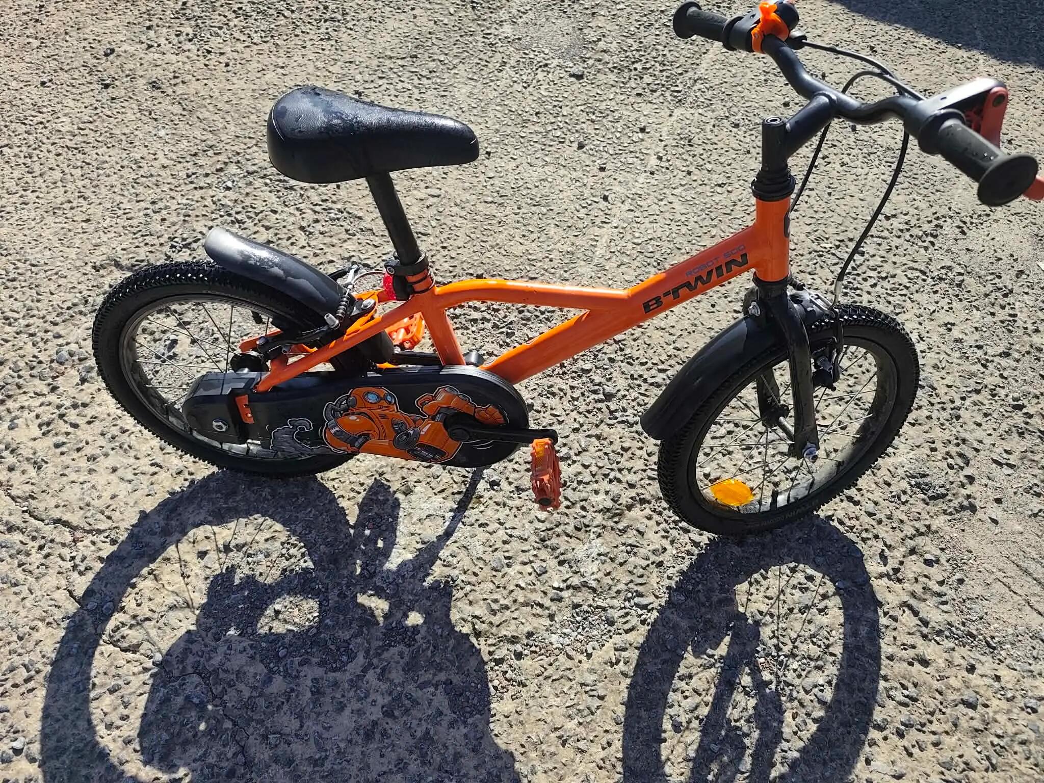 BTWIN picture