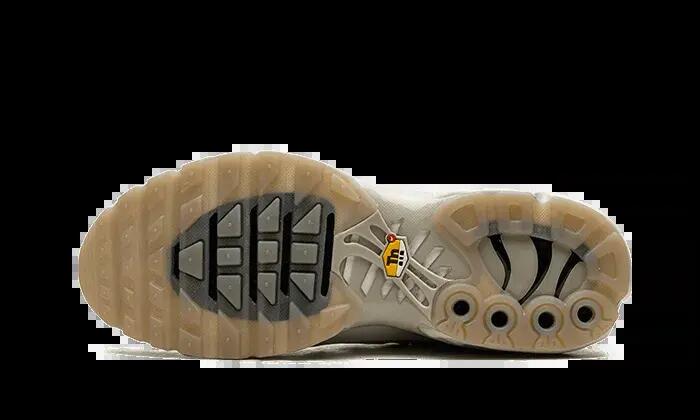 Schuhe - Running - Herren - Air Max Plus A-COLD-WALL - Platinum Tint 4/4