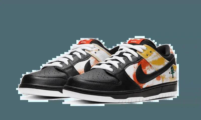 Chaussures - Skate - Unisexe - SB Dunk Low Raygun Tie Dye - Orange flash/noir 2/4