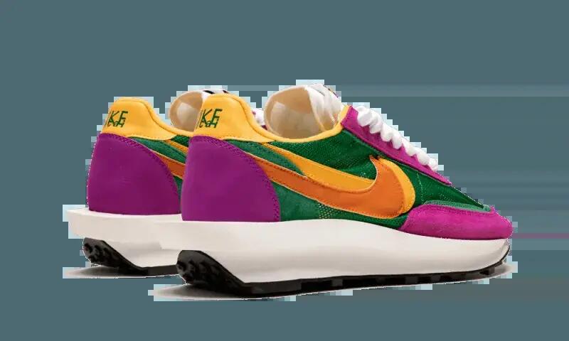 Lifestyle - schuhe - ld waffle sacai - pine green/clay orange/del sol 3/4