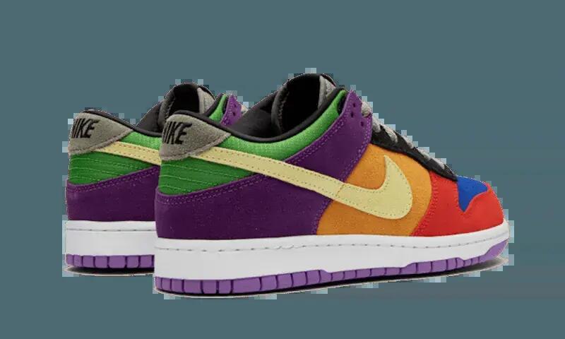 Zapatillas - Lifestyle - Unisex - Bajas, Estampadas - Dunk Low Viotech - Viotech 3/4