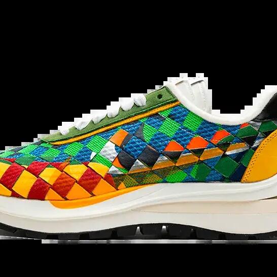 MULTI-COLOUR