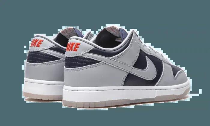 Schuhe - Lifestyle - Unisex - Niedrig - Dunk Low SP - College/Grey 3/4