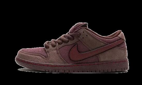 Chaussures - Skate - Unisexe - SB Dunk Low City of Love - Burgundy Crush.