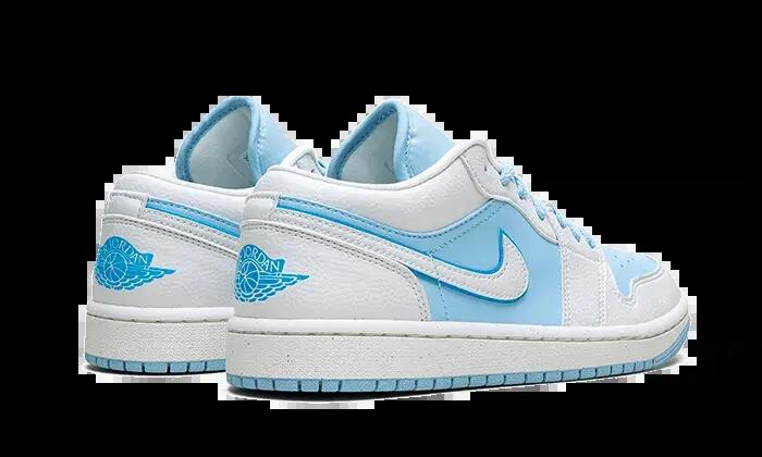 Chaussures - lifestyle - unisexe - cuir - air jordan 1 low se - sail/ice blue 3/4
